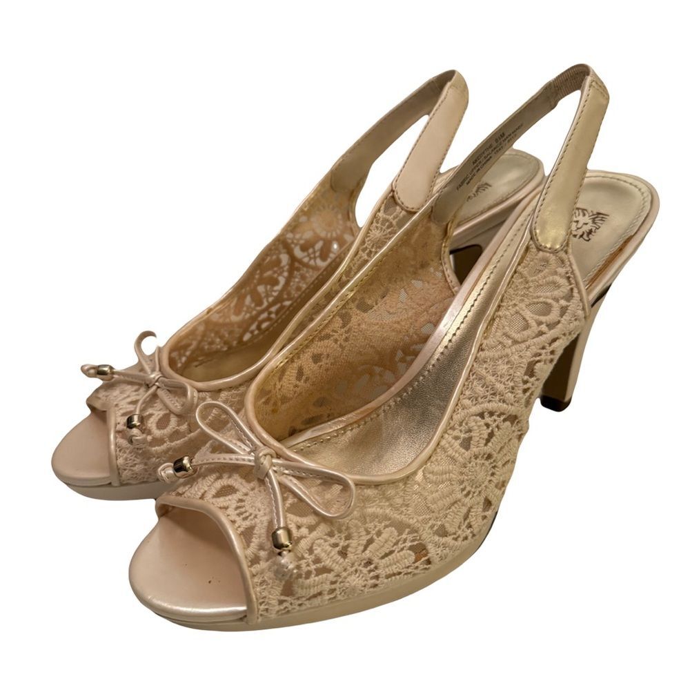 Anne Klein Edythe Lace Peep Toe Heels Size 8.5